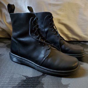 Dr Martens Danica Boots Shoes 8 Eye Sleek Size 7